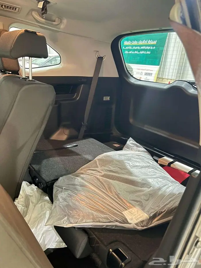 تويوتا انوفا بنزين موديل 2025 14