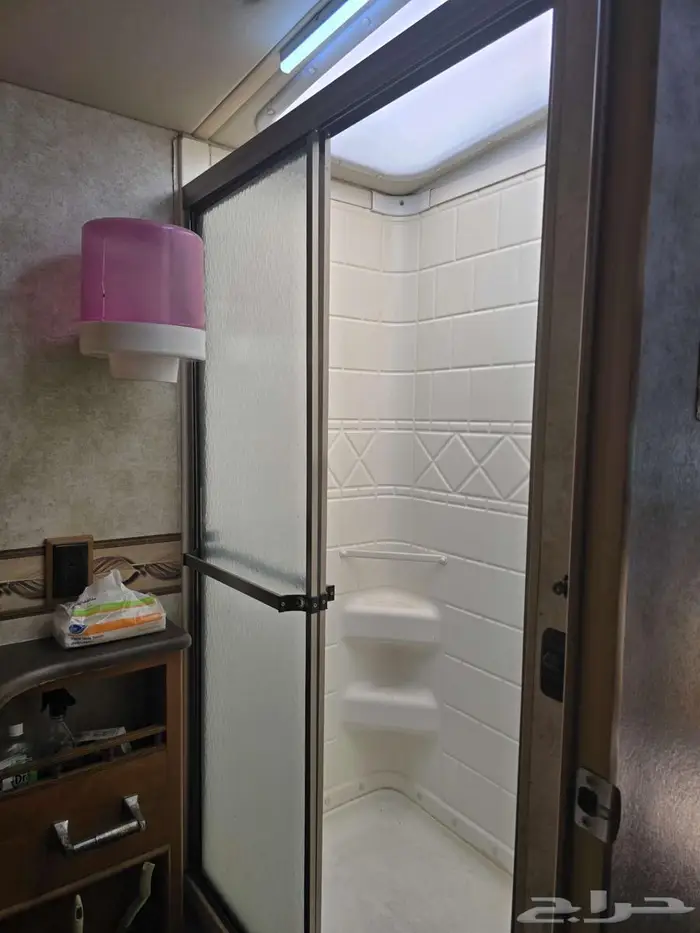 موتر هوم فورد فيستا 32قدم 10 سرندل 16