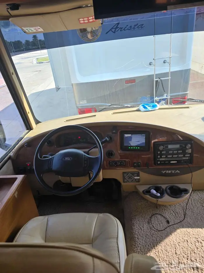 موتر هوم فورد فيستا 32قدم 10 سرندل 11