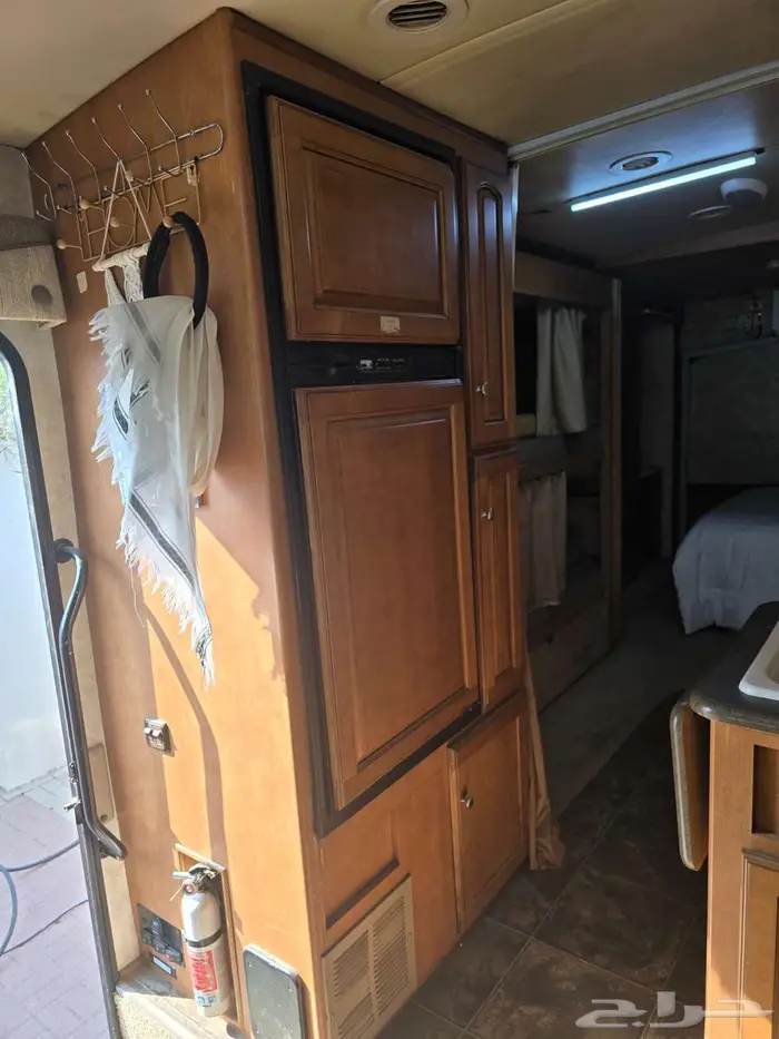 موتر هوم فورد فيستا 32قدم 10 سرندل 13