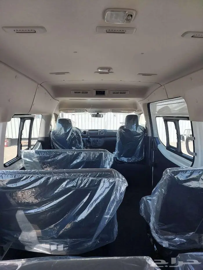 نيسان باص اورفان 13 راكب بنزين سقف عالي 2024 خليجي 6