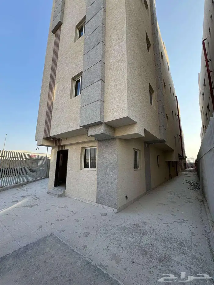 عمارة سكنية للإيجار - الرياض - البوابة الصناعية 5