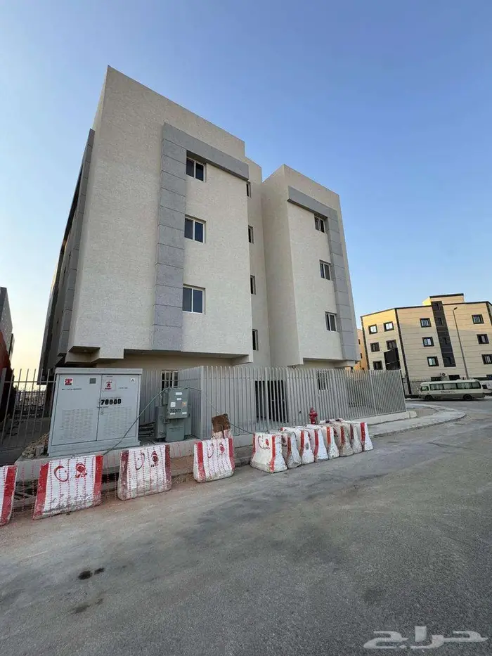 عمارة سكنية للإيجار - الرياض - البوابة الصناعية 4