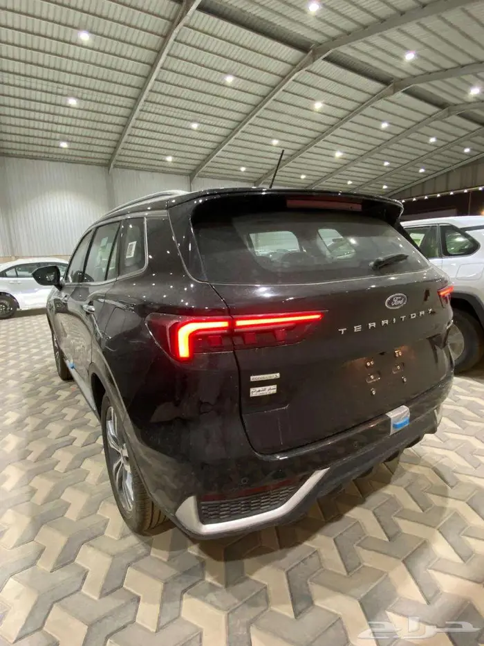 فورد تريتوري تيتانيوم بلس - 2025 4