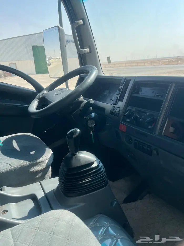 دينا صندوق شبك 6 م 2013نظيفه جدا 5