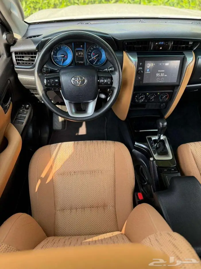 تويوتا فوتشنر 2023 وكاله مخزن كاش او تمويل 9