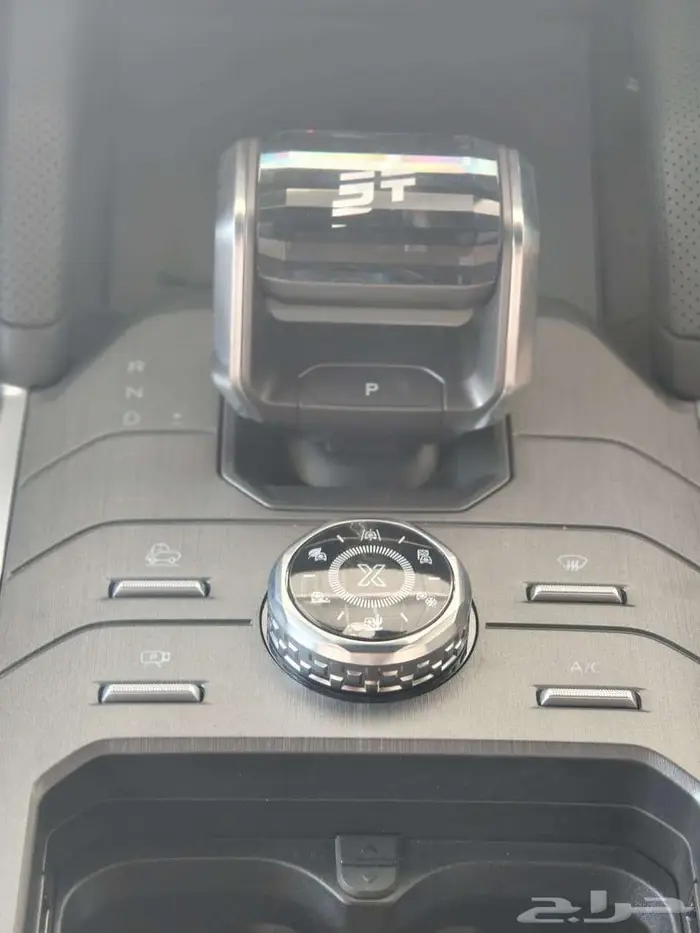 جيتور تي 2 لاكجري بلس 2026 اسود  فضي لامع  اخضر 8