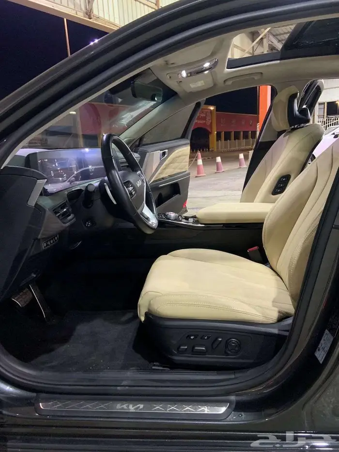 كيا K8 مستورد بنزين 2022 بانوراما بروجيكتر بصمه رادار 12