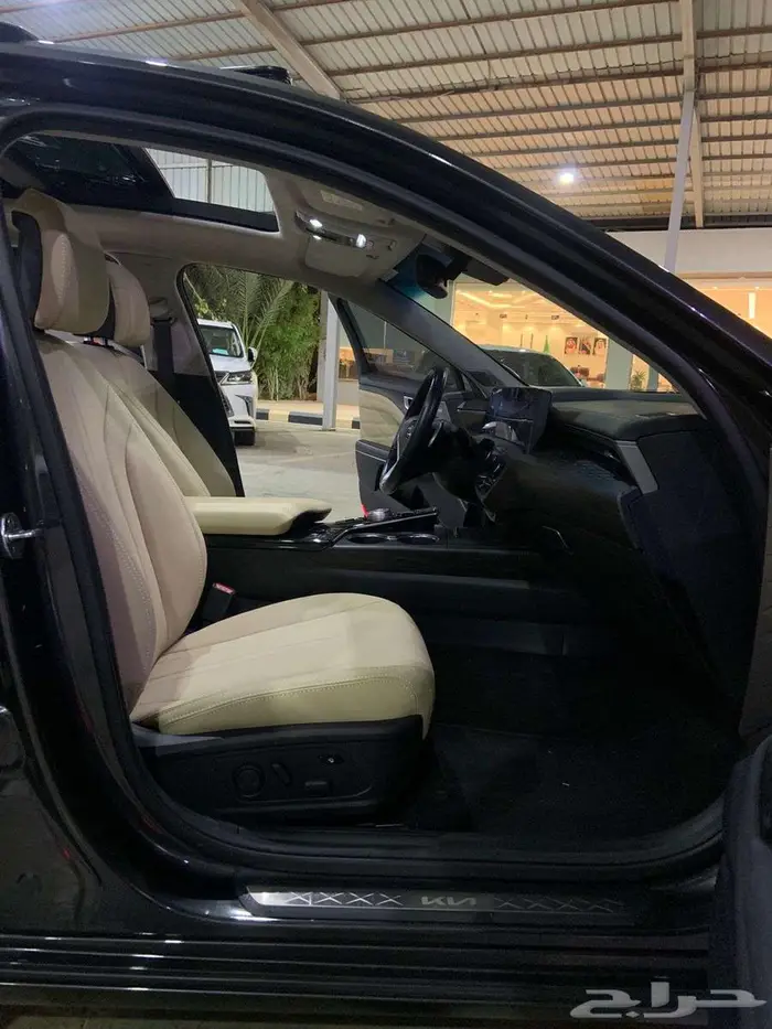 كيا K8 مستورد بنزين 2022 بانوراما بروجيكتر بصمه رادار 16