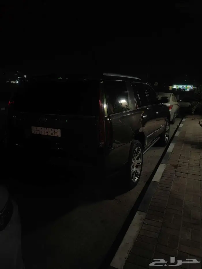 كاديلاك اسكاليد 2015 4