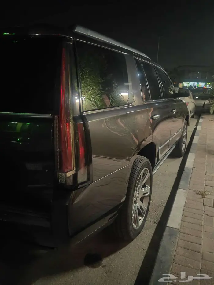 كاديلاك اسكاليد 2015 21