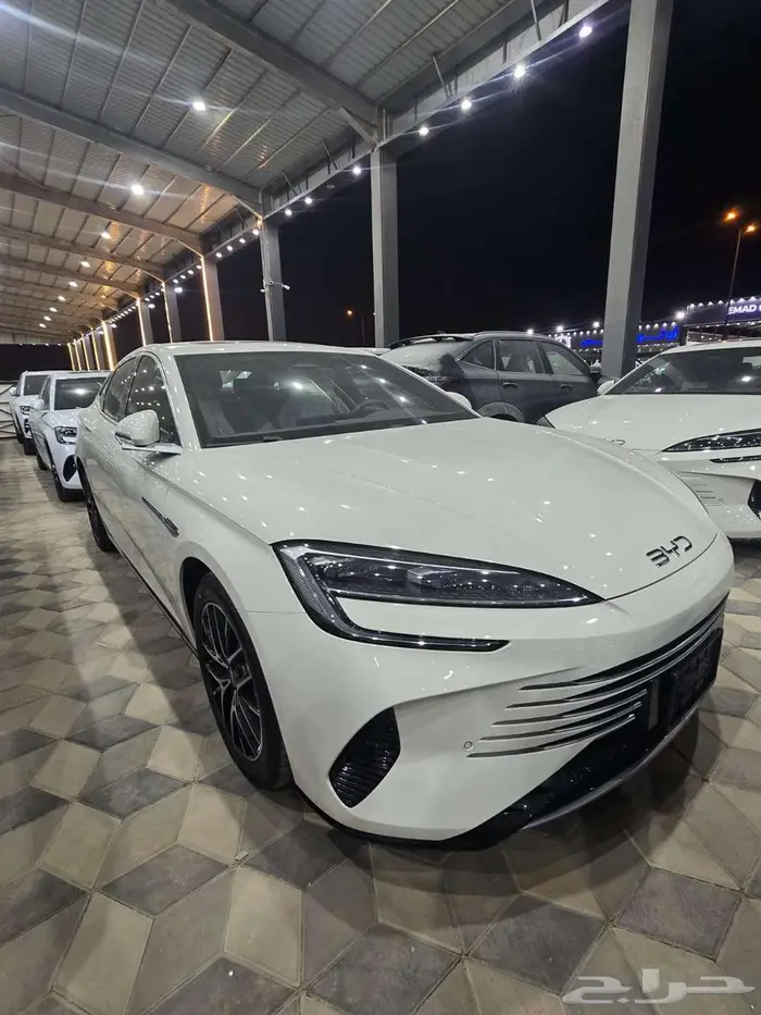 بي واي دي سيل 7 بريميوم عروض نهايه العام سعر مره قوي 5