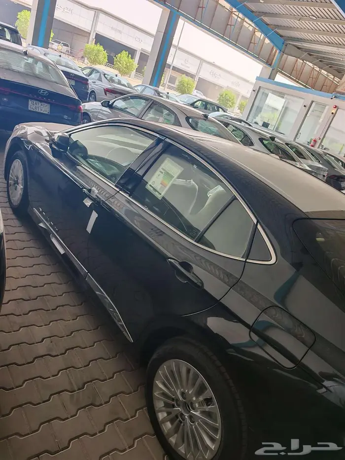 كامري LE بنزين وهايبرد للبيع كاش او تقسيط 5