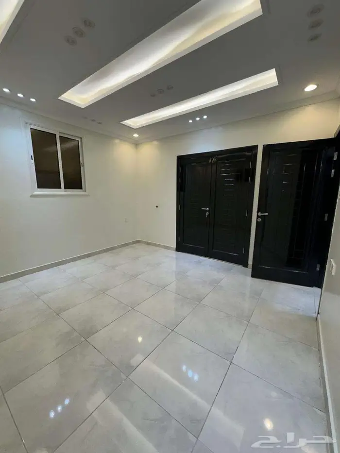 شقه للإيجار بمخطط السلام 15