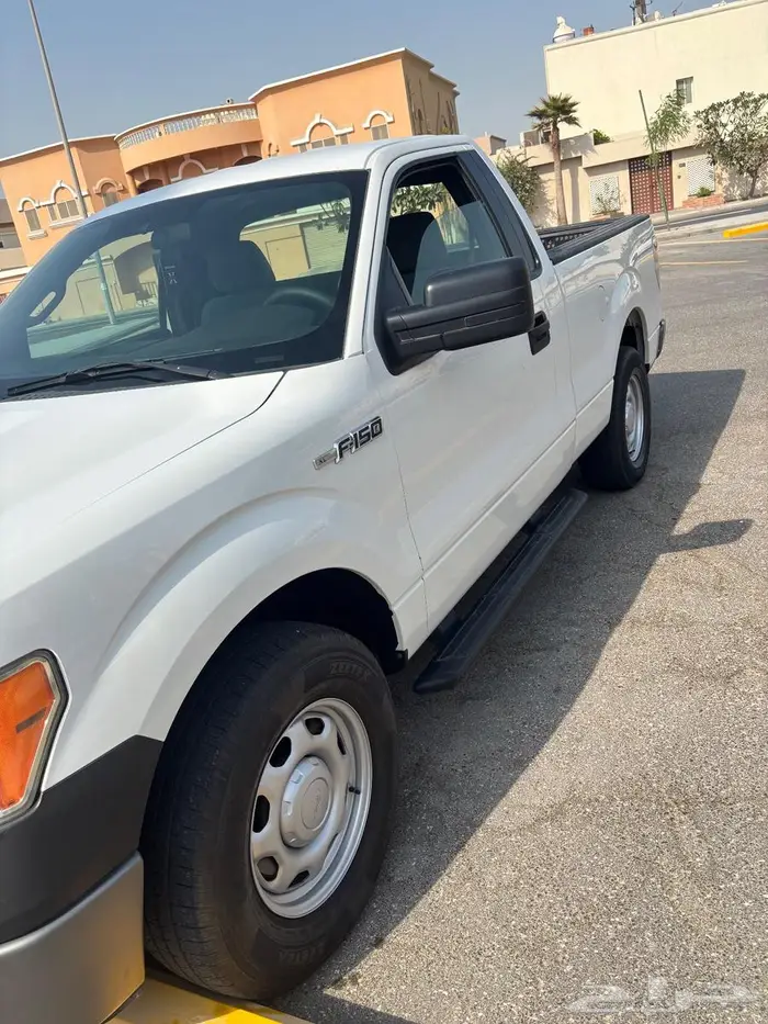 فورد f150 موديل 2013 بدون دبل 8 سلندر ابيض 2