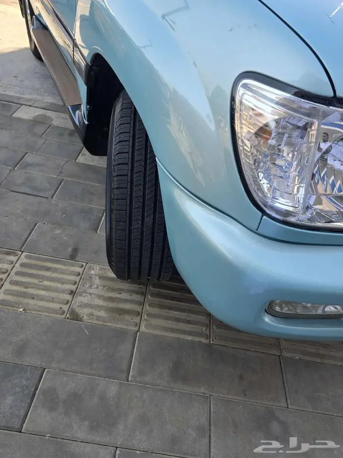 جيب لاندكروزر 2006 11