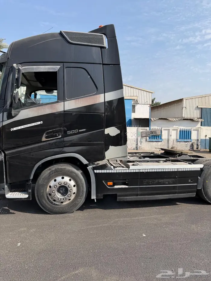 فولفو 2021 بطاقة جمركية 10