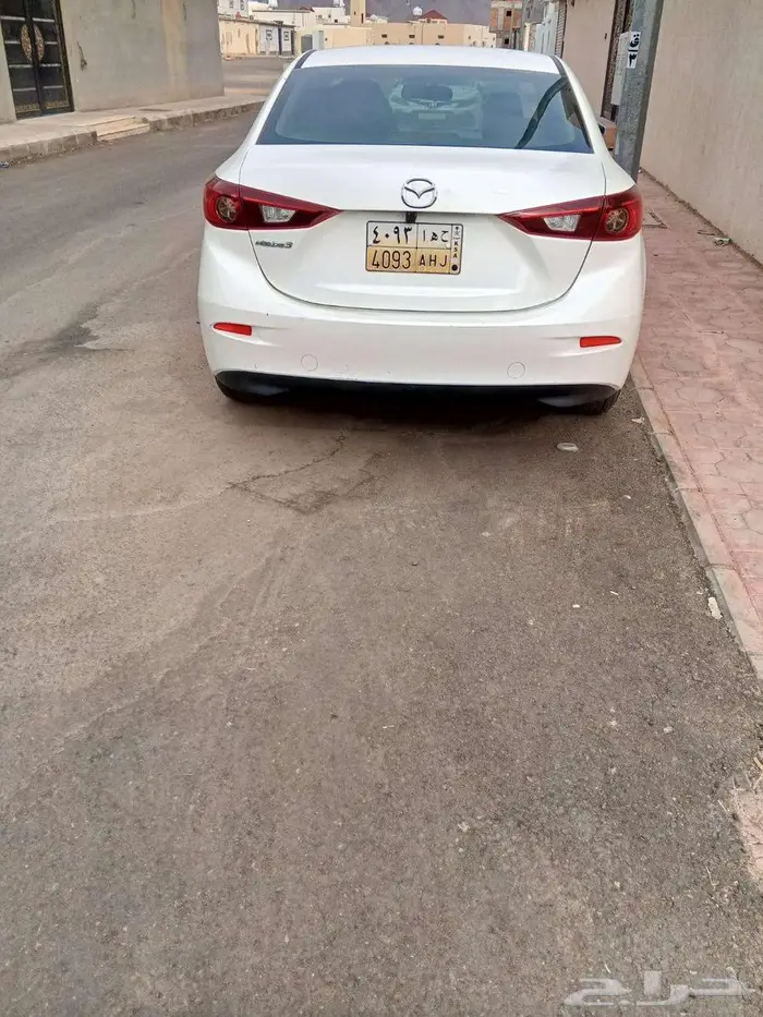 مازدا سيدان 3 الموديل 2015 9
