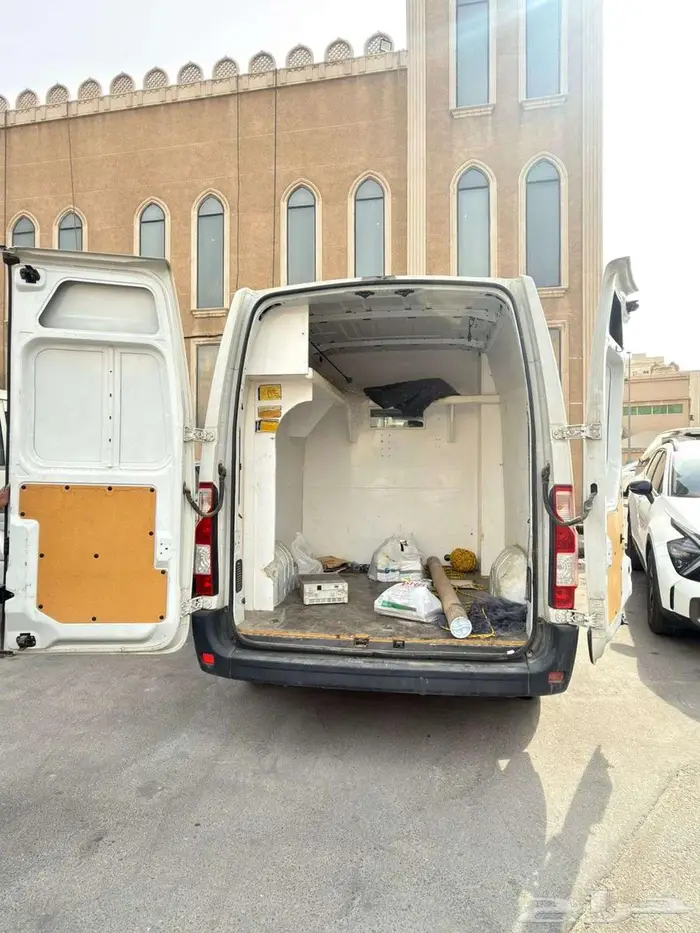 FOR SALE  Reliable 2020 Renault Van   Ready for Work 1