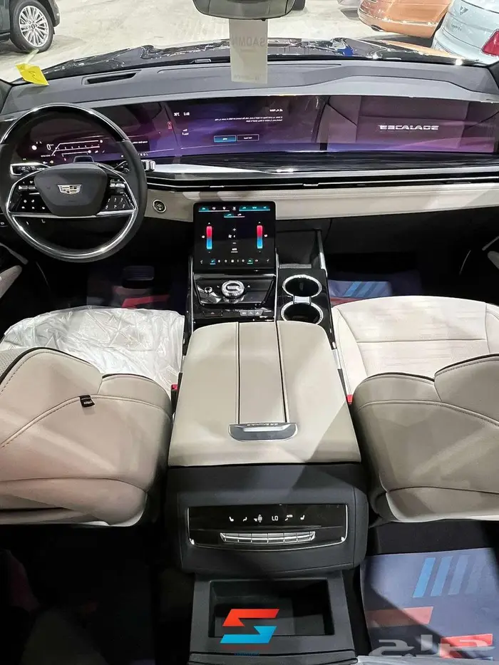 كاديلاك اسكاليد سبورت _ 2025 10