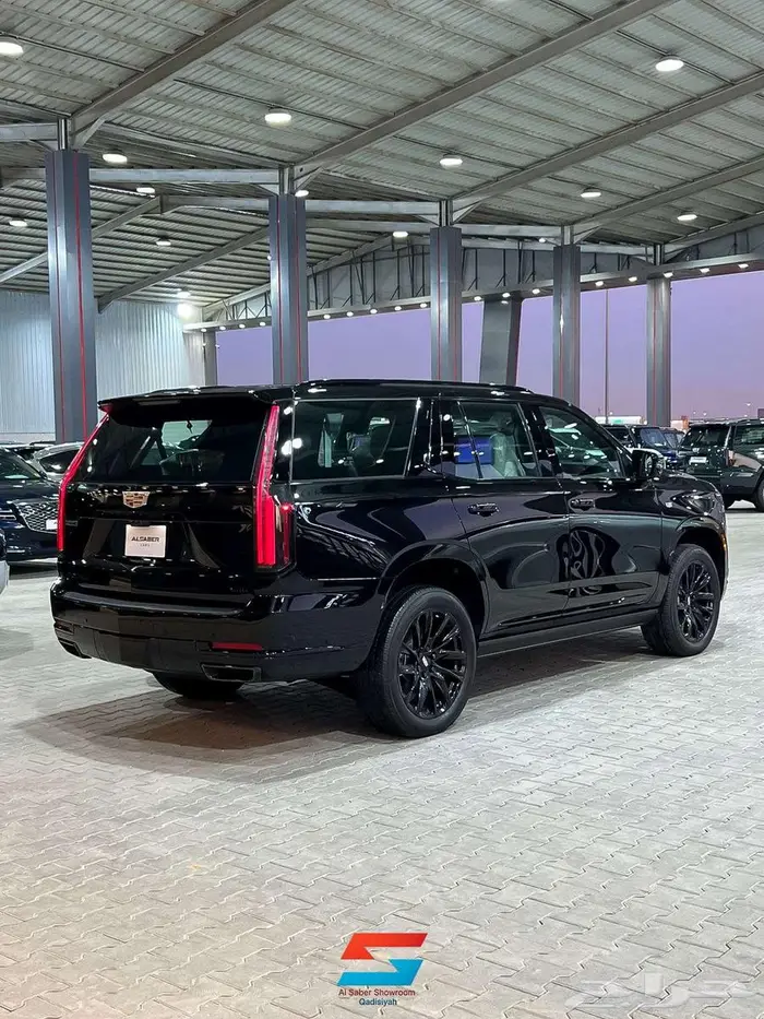 كاديلاك اسكاليد سبورت _ 2025 3