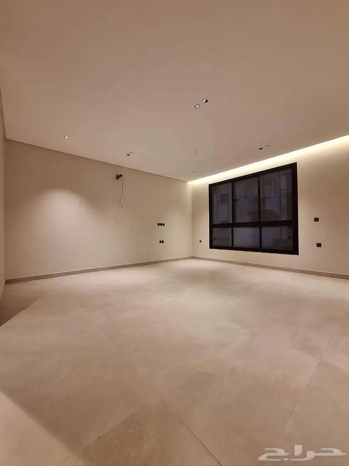 عمارة للبيع حي السلامه بالقرب من ممشى اليمامه 5