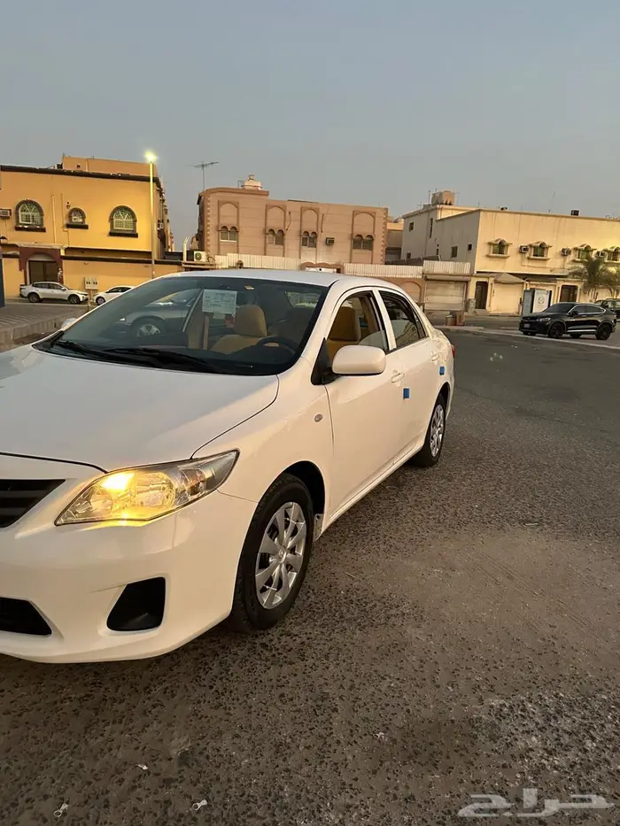 كورلا ابيض 2013 وكالة 2