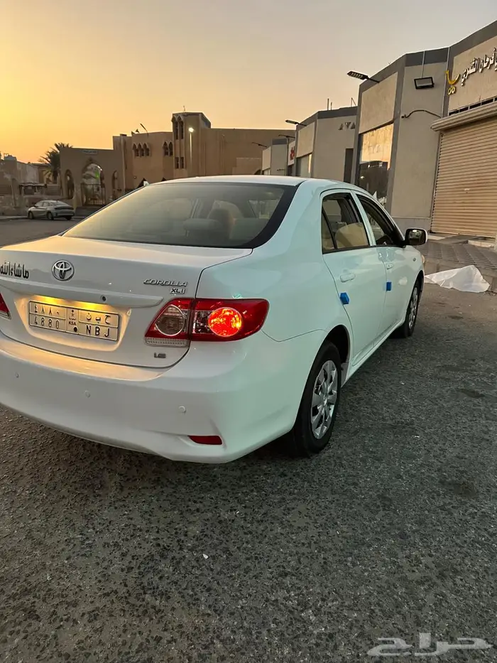 كورلا ابيض 2013 وكالة 12