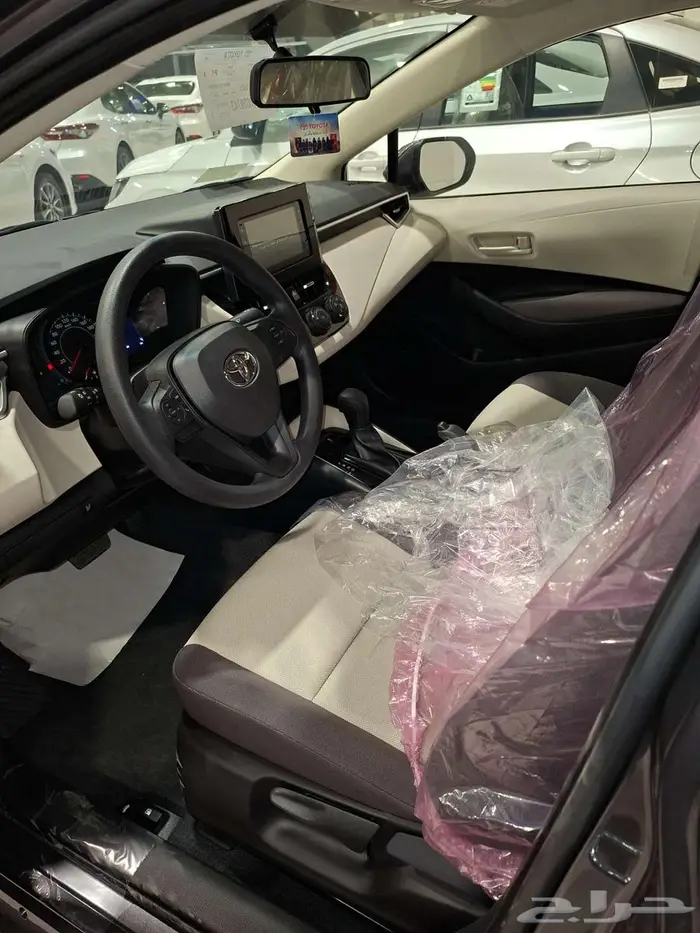 تويوتا كورولا 2025 استاندرد مكينه 2.0 - كاش واقساط 7