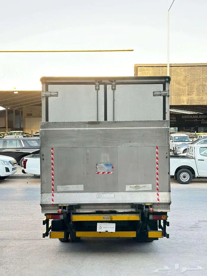 ديانة ميتسوبيشي كانتر2021 ديزل 5