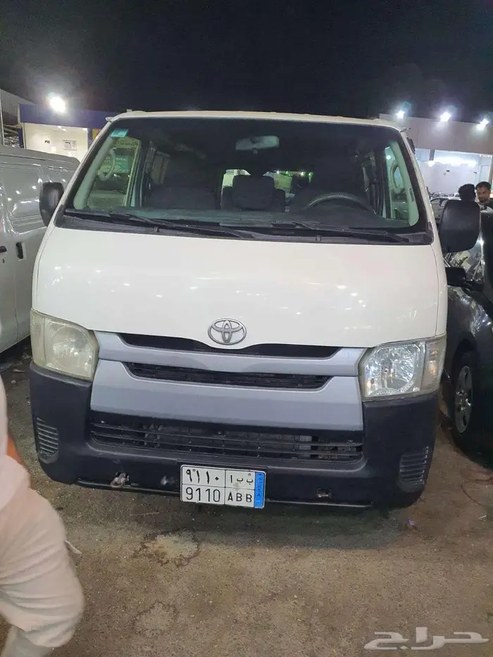 تويوتا هايس 2016   فان نقل   مناسب للتوصيل والنقل 1