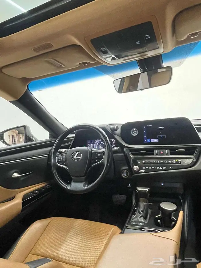 لكزس ES 300 2023 هايبرد 16