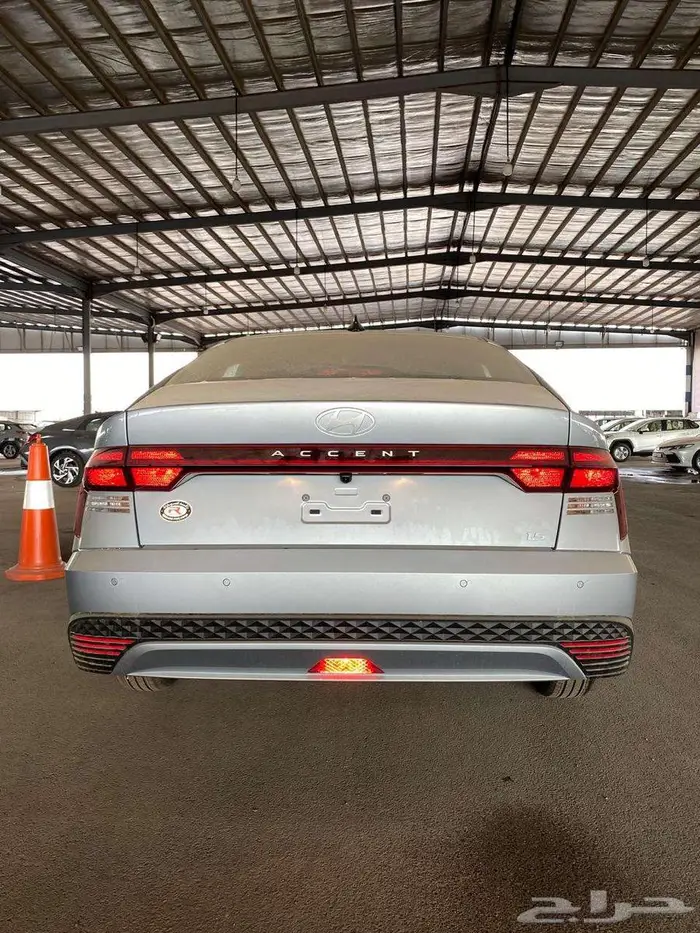 اكسنت 1.5- فليت -2026 جميع الالوان 8