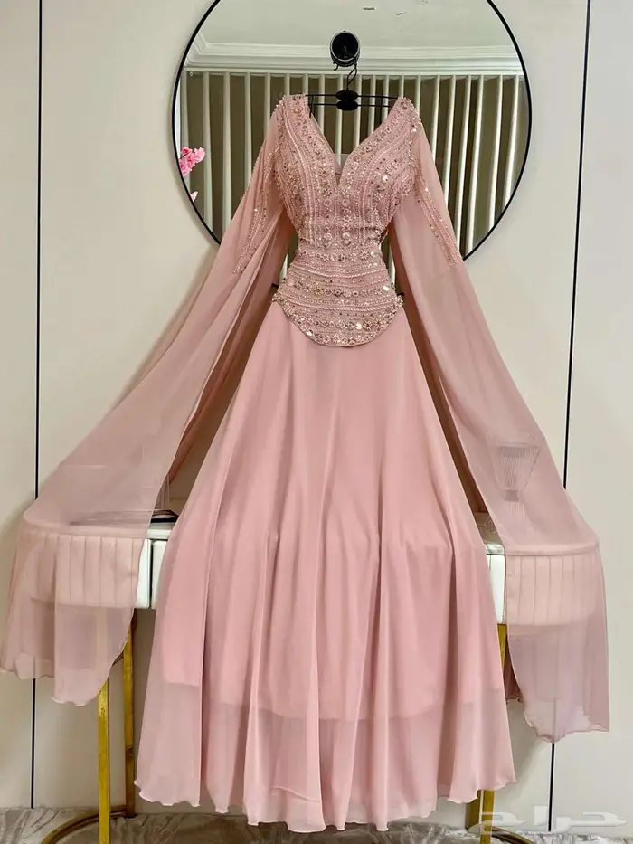 فساتين فخمه نشحن لكافه مدن المملكة وخدمة توصيل للبيت 39