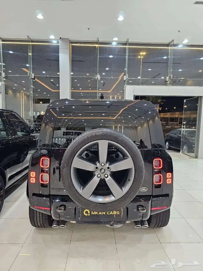 لاند روفر ديفندر 2022 8 سلندر سعودى 20