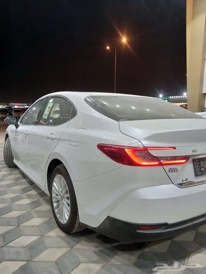 تويوتا كامري 2025 7