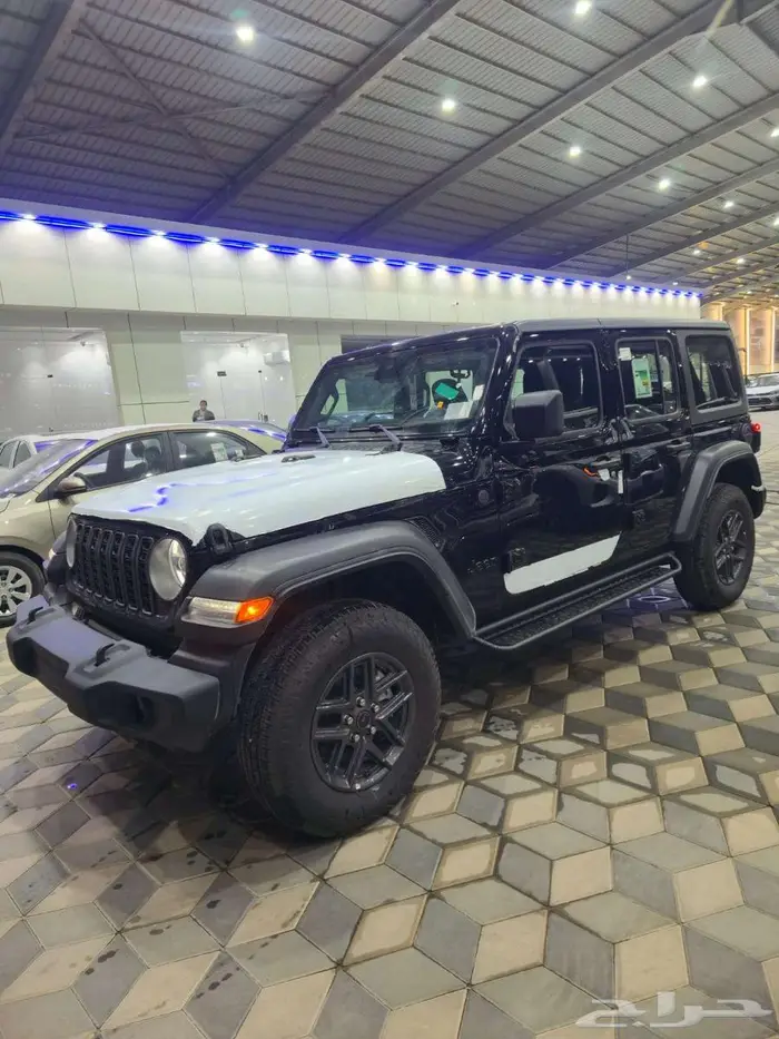 جيب رانقلر سبورت 2025 سعودي حصري في سفنز 2