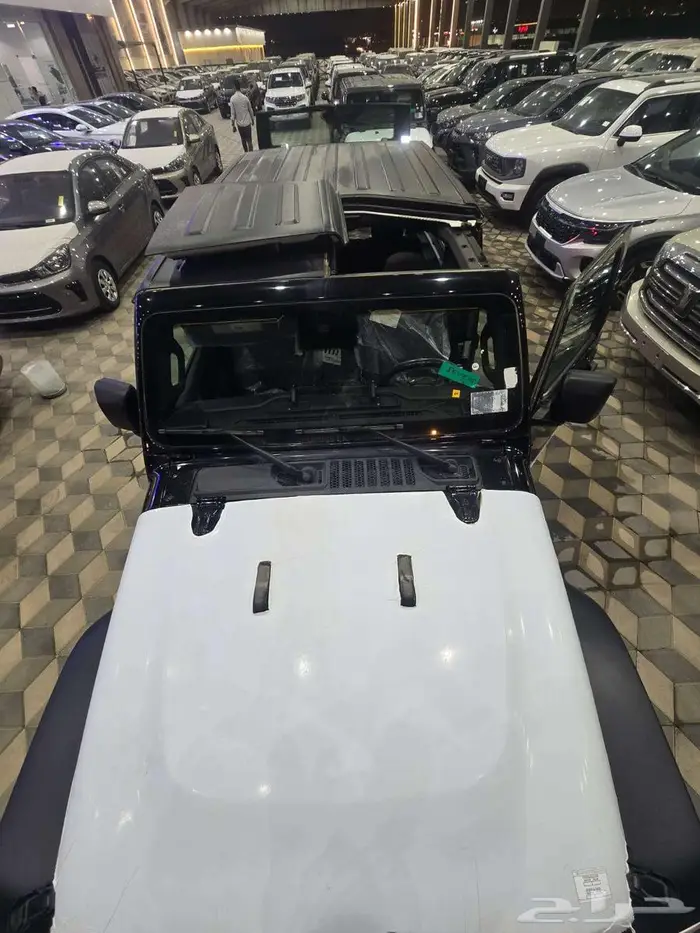 جيب رانقلر سبورت 2025 سعودي حصري في سفنز 4