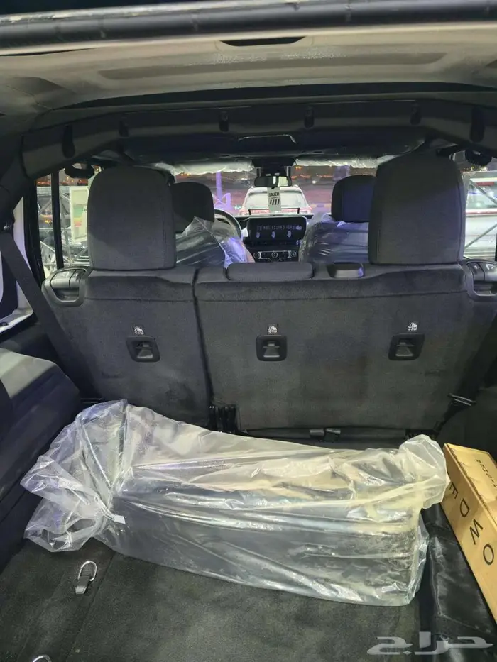 جيب رانقلر سبورت 2025 سعودي حصري في سفنز 10