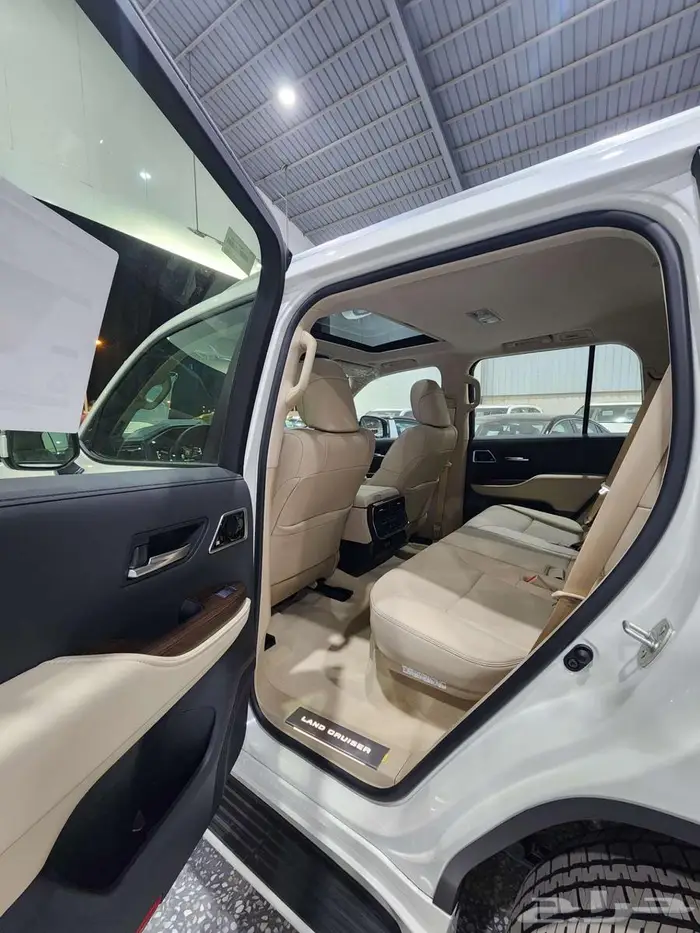 لاندكروز GXR_S بنزين 2025 السعر 316825 9