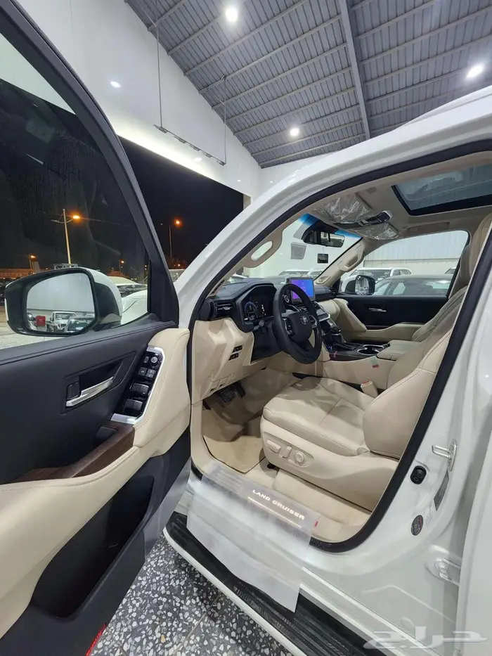 لاندكروز GXR_S بنزين 2025 السعر 316825 11