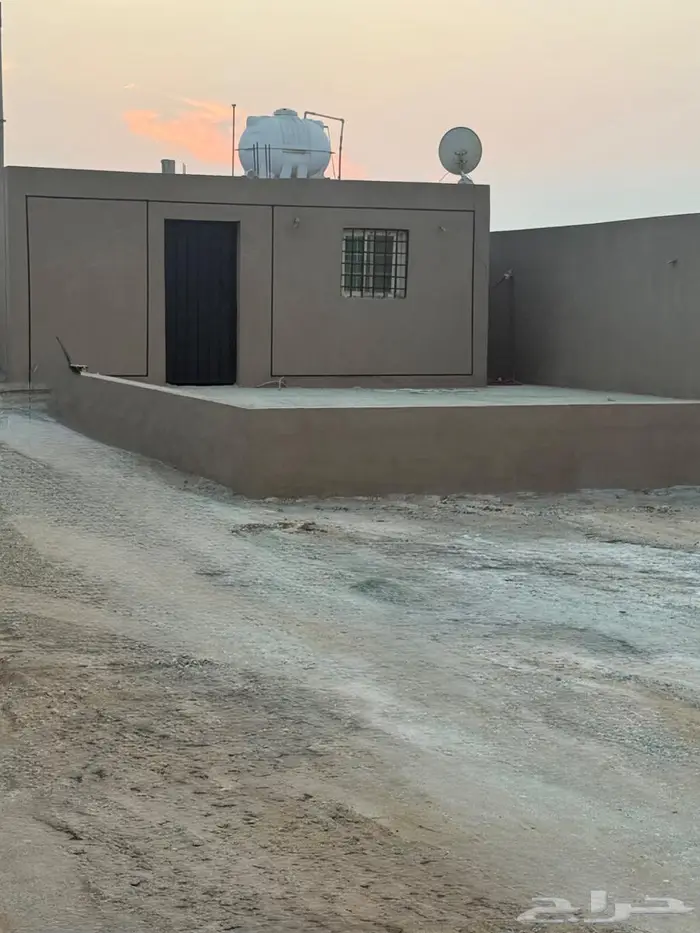 استراحه للبيع حي النجمه 1ي 2