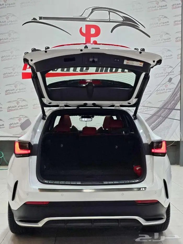 لكزس NX350 F سبورت - موديل 2022 فل كامل 19