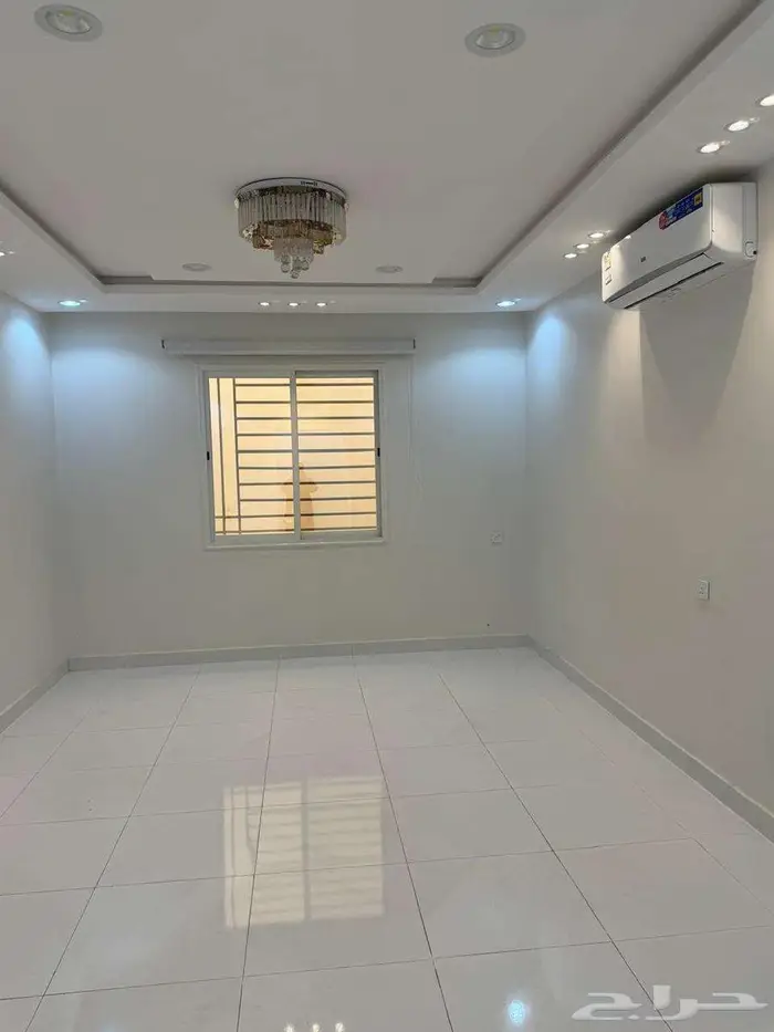 دور ارضي جدبد خلف مستشفى النساء والولاد بالمحاله 8