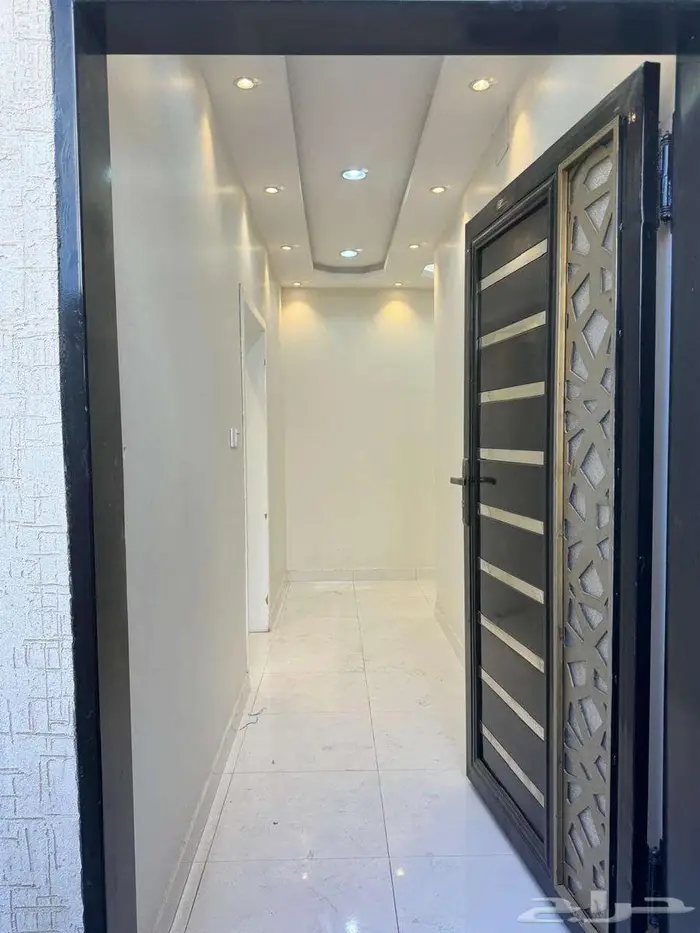 دور ارضي جدبد خلف مستشفى النساء والولاد بالمحاله 11