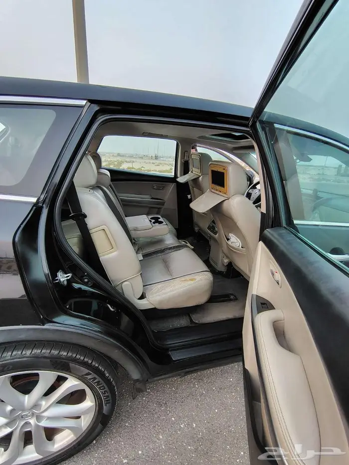 Mazda CX9 FULL OPTION 9