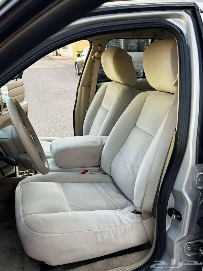 فورد فكتوريا 2012 8