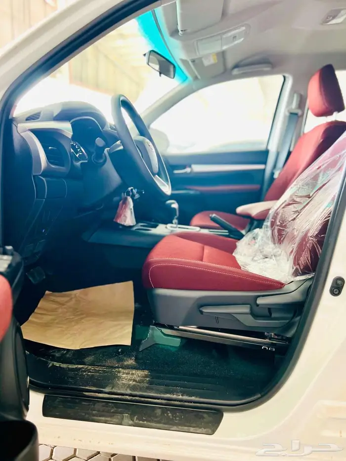 هايلوكس غمارتين اوتوماتيك جنوط بنزين كويتي 2025 8