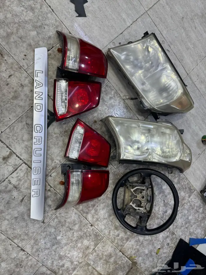 قطع لاندكروزر شمعات واسطبات 2011 1