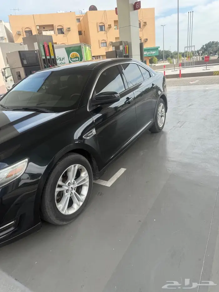 فورد توروس 2014 SEL نظيفة 1